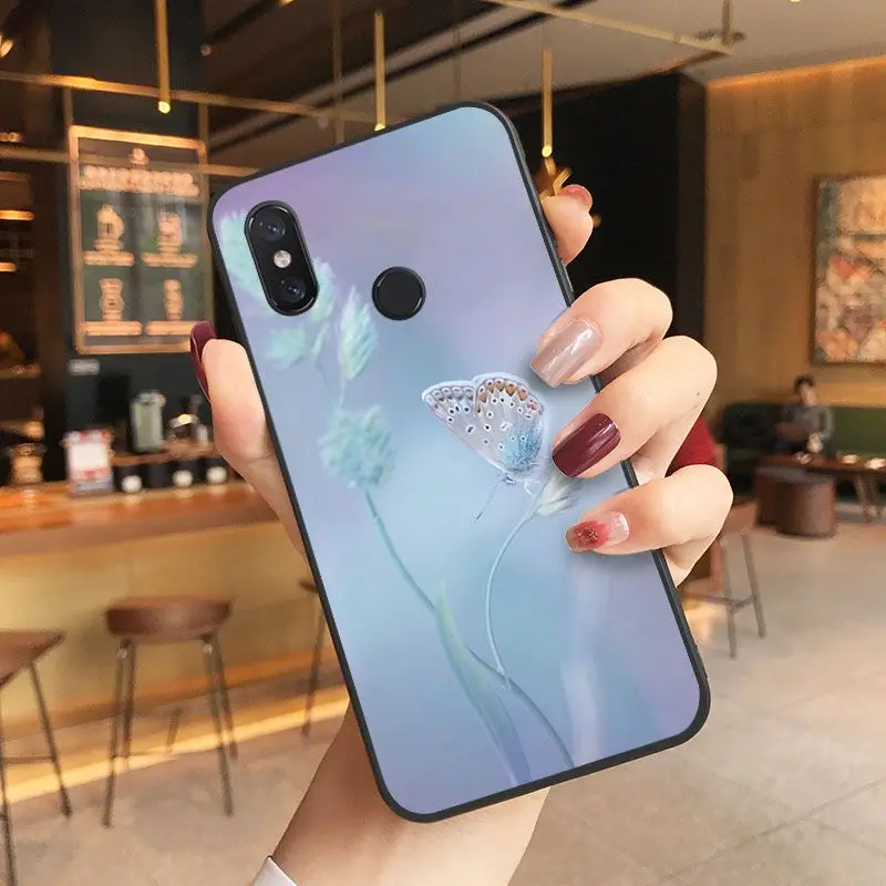 Red butterfly on white roses flower Drawing Phone Case For Xiaomi Mi 6 6plus 8 8SE 9 9SE 6X Note2 Note3 Coque Shell Cover