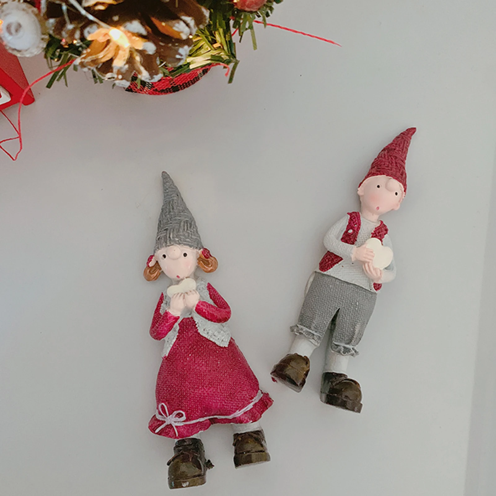 

Cartoon resin socket hook, wall-mounted plug holder, strong seamless socket power cord storage hook, fast delivery