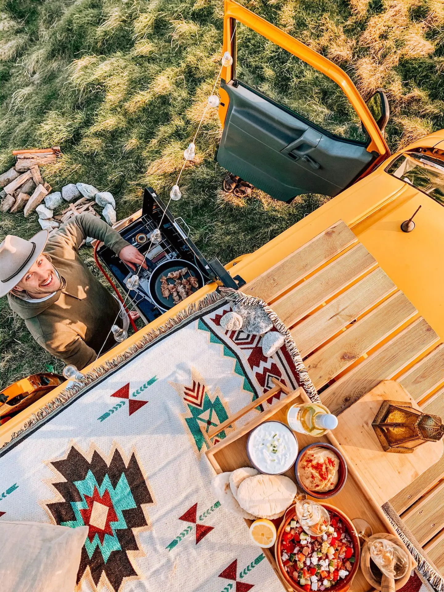 

Sucre Winter Cotton Modern Aztec Tribal Blanket Camping Rugs Picnic Blanket