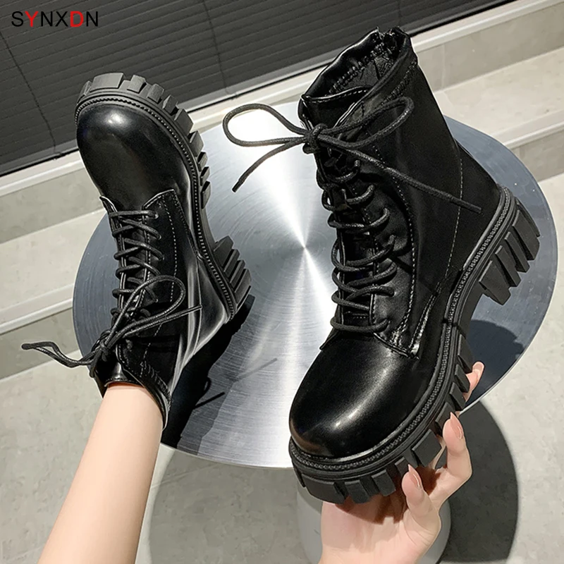 

SYNXDN Women Riding Boots Platform Cross-tied Leather Lady Motorcycle Botas Female Gothic Black Thick Bottom Waterproof Botines