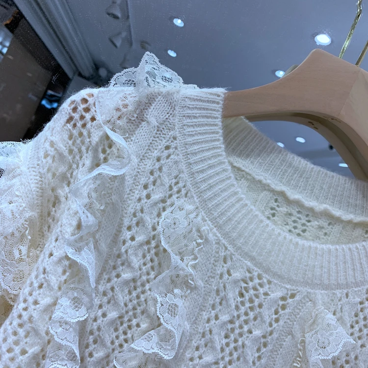 

2020 autumn new lace lotus leaf side playing bottom knit sweater long-sleeved round collar sweet sweater girl.vintage sweater