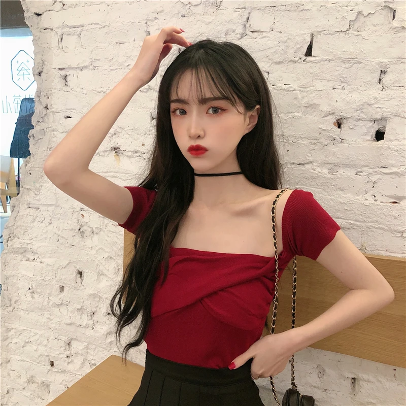 

Elegant Fairycore Women's Clothing 2021 Sleeveless Tube Summer Traf Top Off Shoulder Sweater For Girls Sweetshirts Pulovers