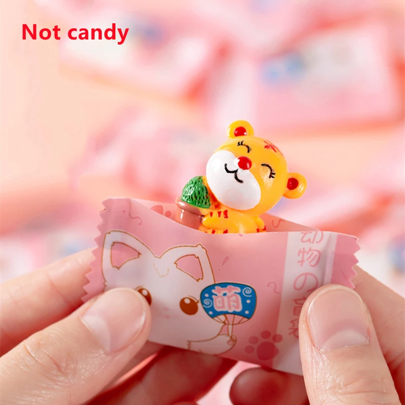 

Miniature Animal Series Blind Bag Mini Dog Model For Children Toys Na Na Na Surprise Children's Reward