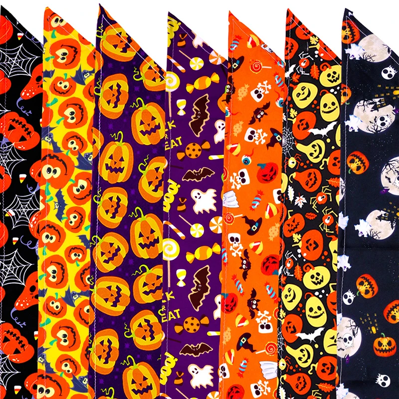 

Pet Halloween Triangle Scarf Pet pumpkin Ghost Bat Pattern Triangle Scarf Cartoon Saliva Towel Dog Scarf Pet Party Supplies