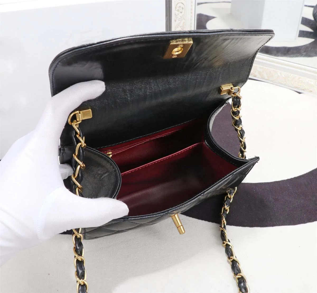 

2021 spring and summer new fold leather high-quality hand-woven chain leather women's all-match shoulder bag