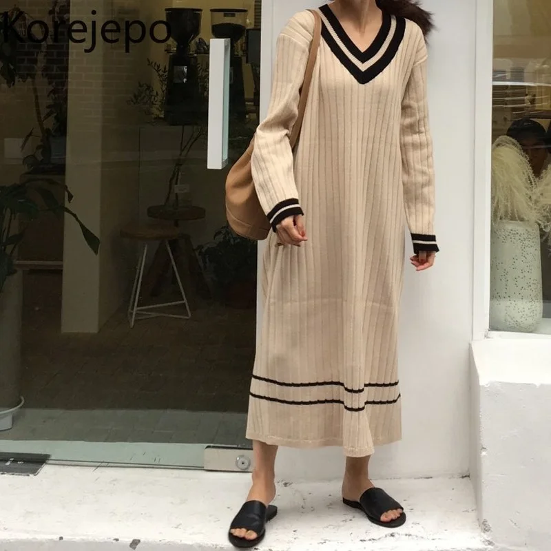 

Женское трикотажное платье кореjepo, Осень-зима 2021, новое корейское ретро-платье в стиле преппи средней длины с V-образным вырезом, облегающее ...