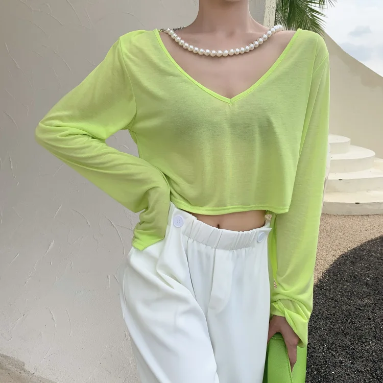 

Casual Loose Crop Top Women 2021 Korean Fashion Pearls Chain V Neck Long Sleeve Tees Both Sides Wearable Thin T-Shirt Tops T697