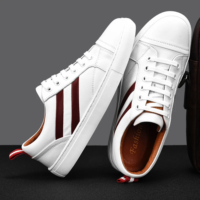 spesifikasi Sepatu Datar Pria Kulit Asli Putih Sepatu Kasual Pria Musim Gugur 2021 Sneakers Fashion Pria Kualitas Terbaik Sepatu Pria Nyaman