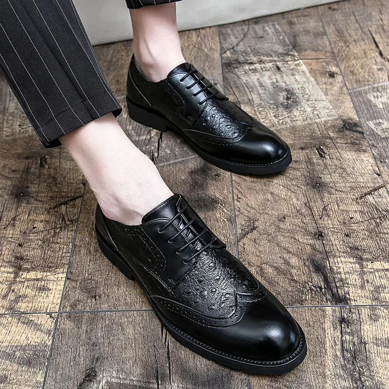 

Man shoes Spring Summer New Men's Soft-soled Casual Leather Shoes lace up fashion Breathable Large size Leather Shoes men