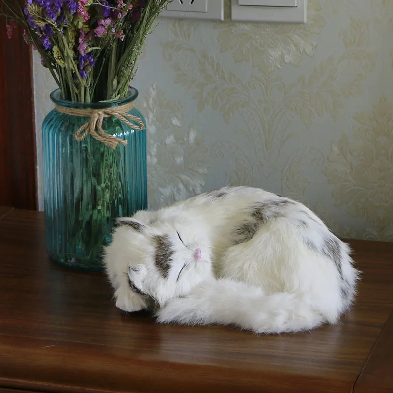 White and black Имитация симпатичного кота большая белая меховая кошка кукла Спящая кошка плюшевая игрушка детский подарок пара подарок украшение дома фотографии реквизит - Цвет: White and black