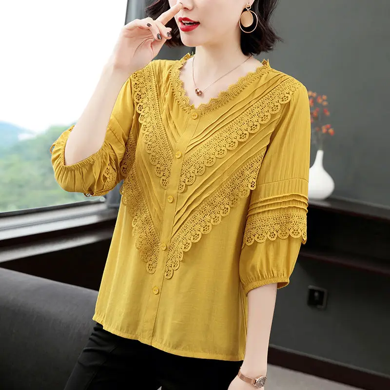 

Однотонная Кружевная футболка в стиле пэчворк с V-образным вырезом, Женская Модная элегантная свободная футболка большого размера с рукаво...