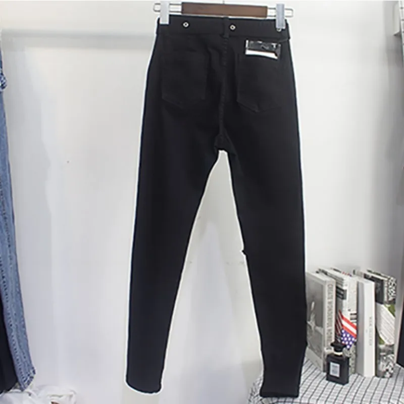 Женские теплые флисовые джинсовые брюки карандаш черные облегающие джинсы на