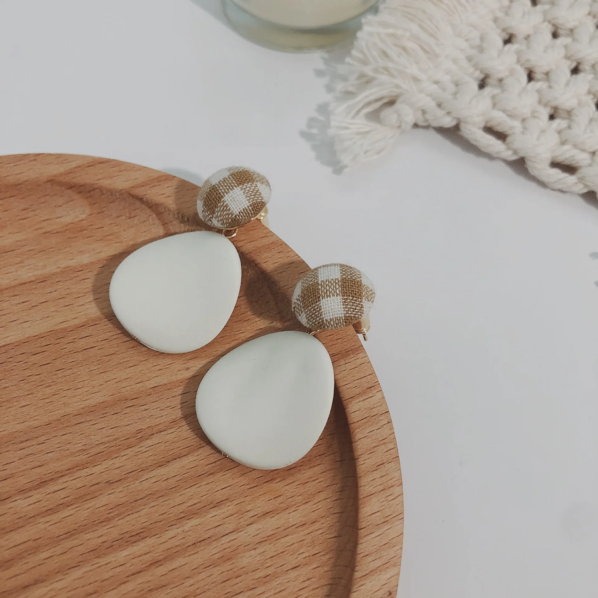 

ELEGANCE11 Winter Korea Earrings Button Studs Fashion Jewelry female Earrings for Christmas Party Gift for Girl