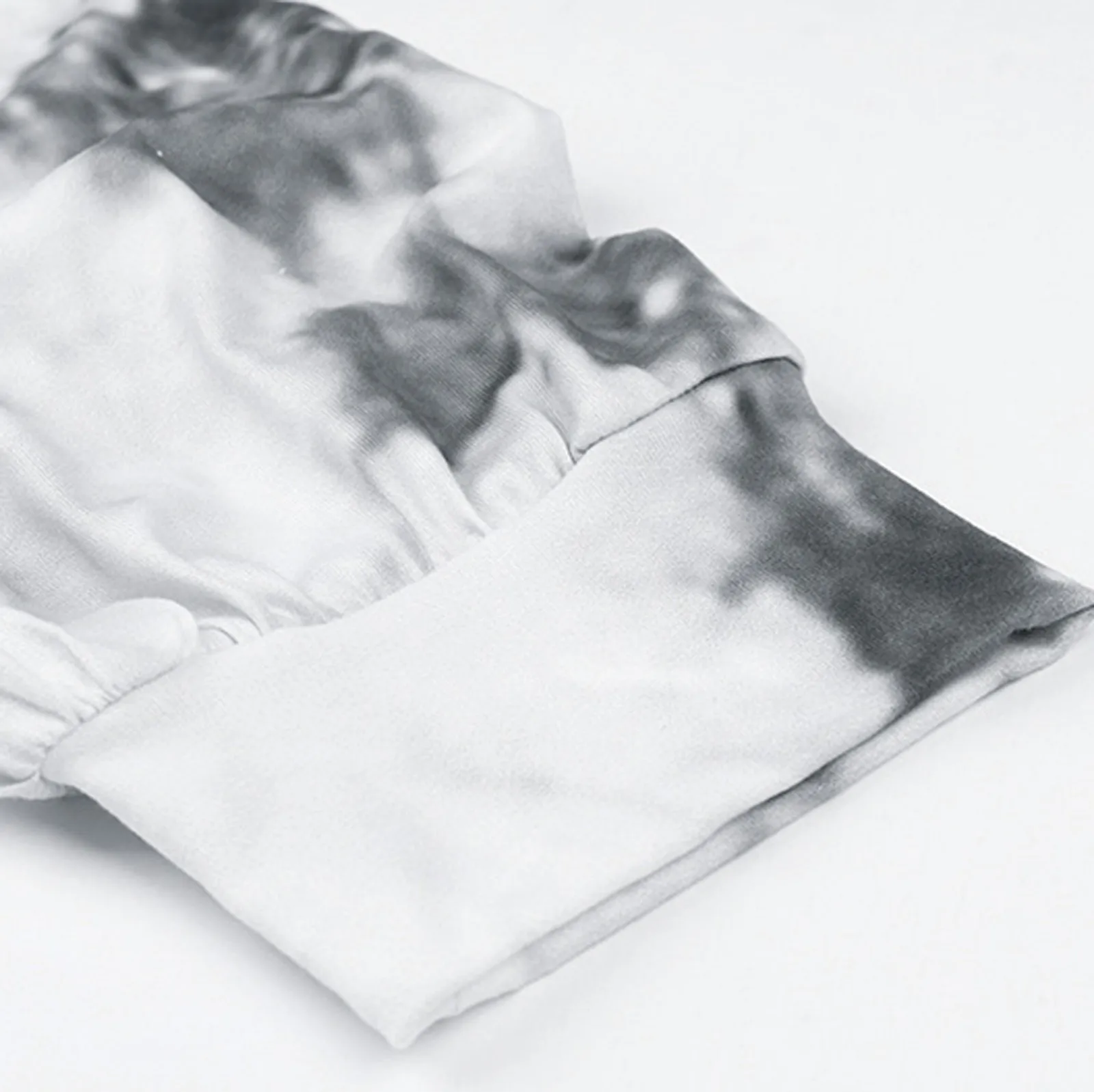 

Ladies Tie Printed Shorts Long Sleeve Tracksuit Round Neck Casual Home Set Autumn Winter Casual Outfits Pijama Feminino