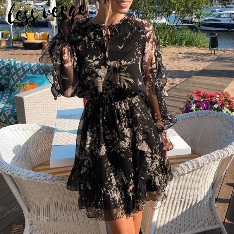 Женское шифоновое платье в стиле бохо черное ТРАПЕЦИЕВИДНОЕ короткое мини с