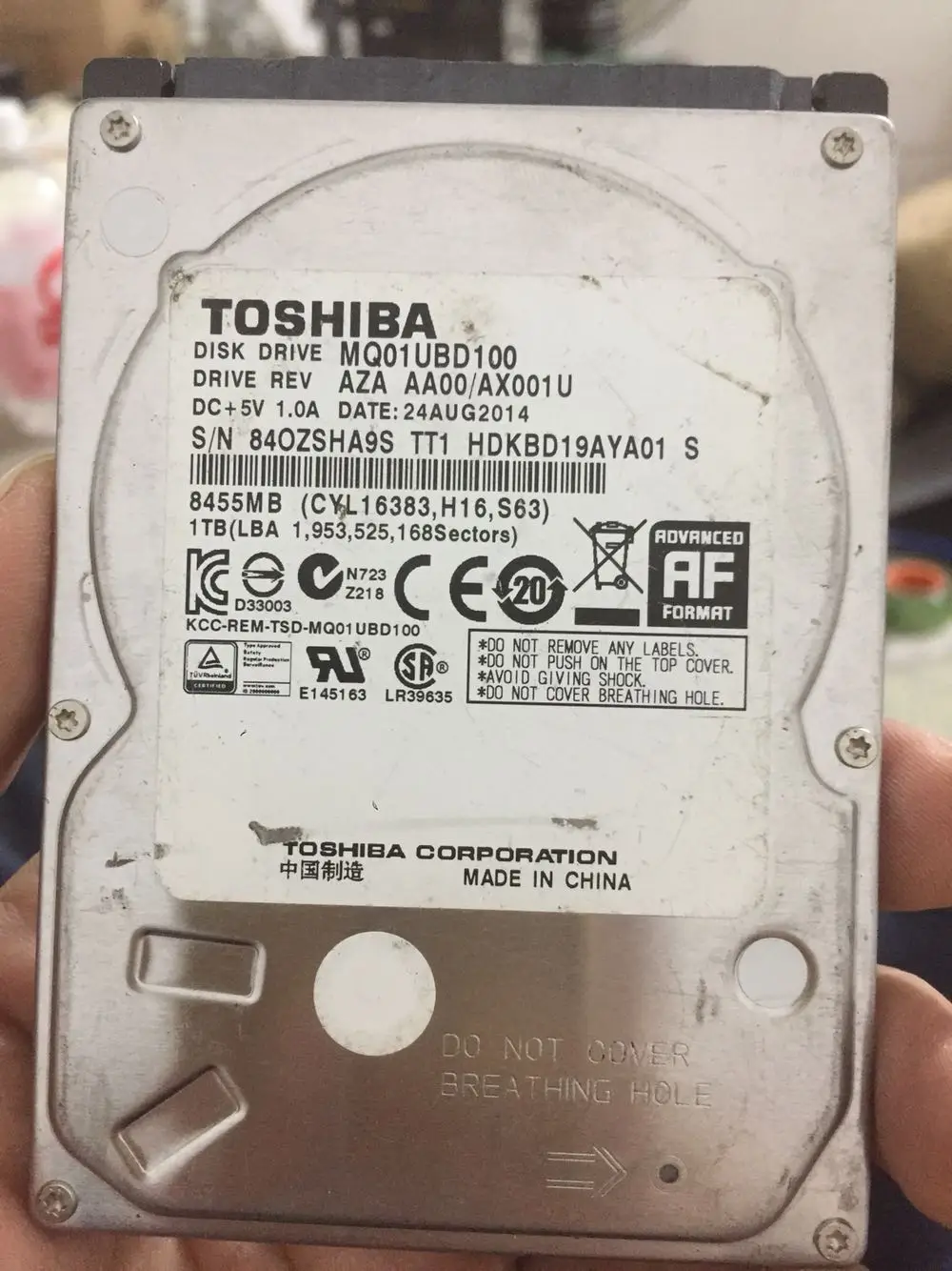 

MQ01UBD100 1000G2.5inch SATA Board number G003138A