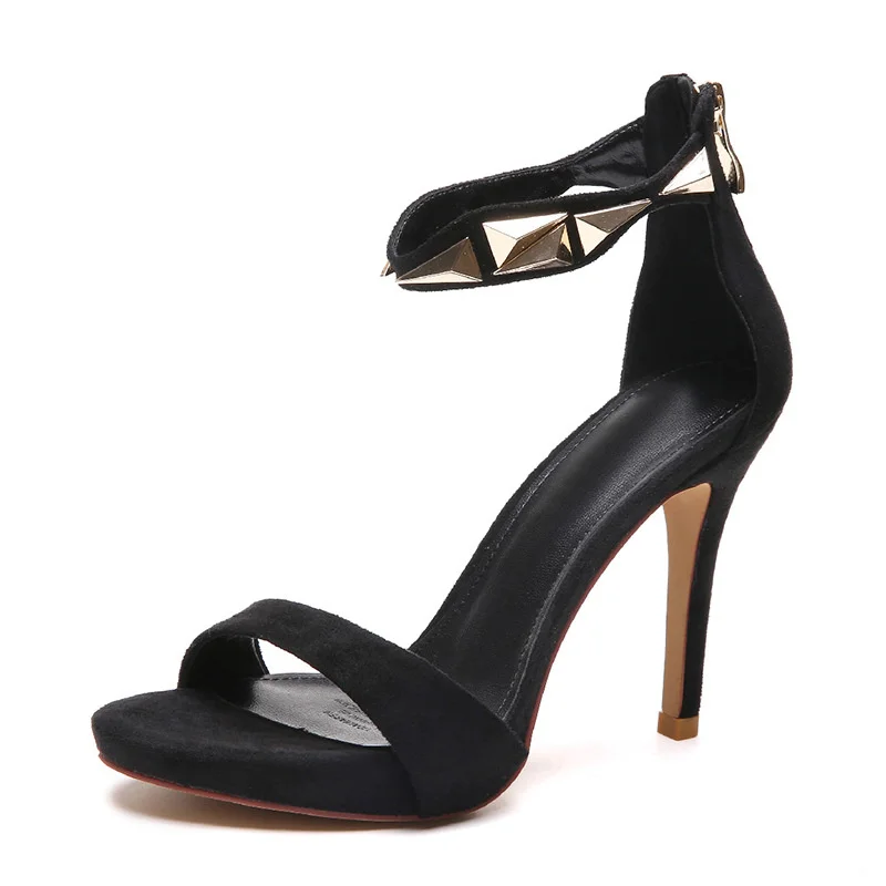 

Women's Shoes
