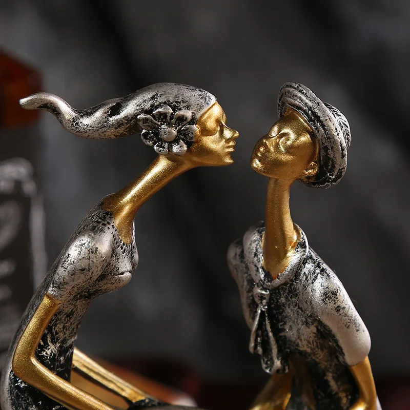 Статуэтка Kiss Couple из смолы статуэтка для влюбленных домашнее украшение