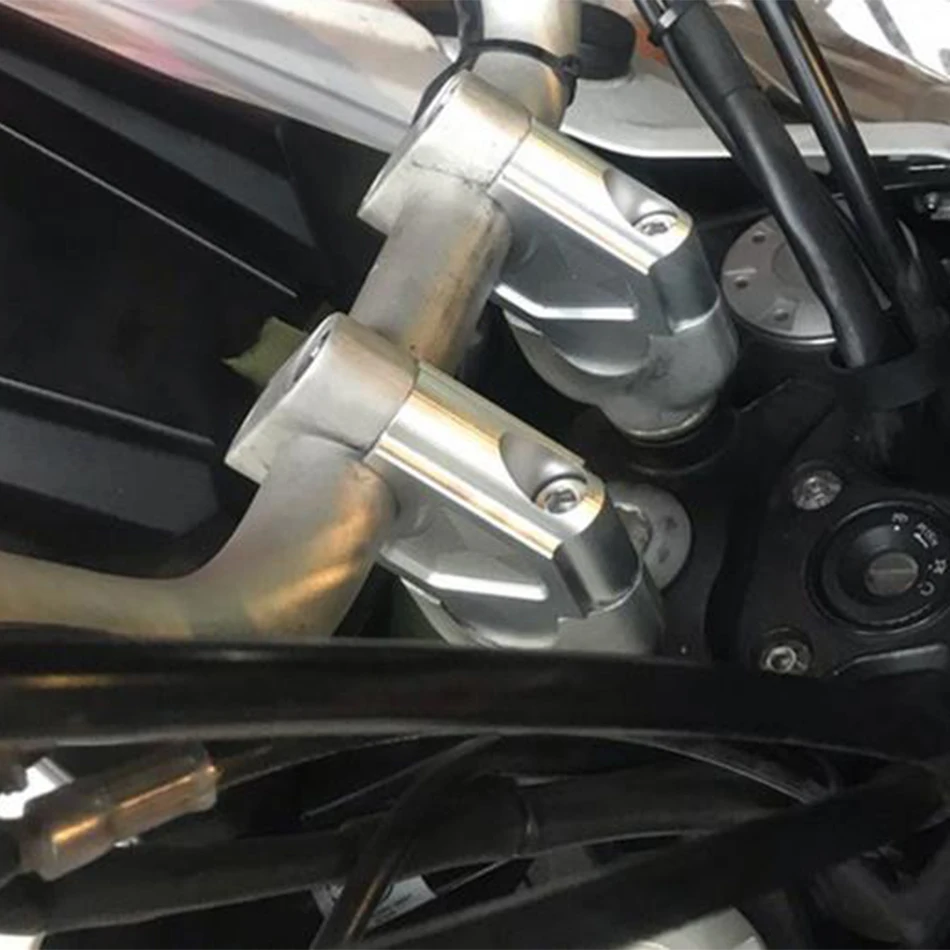 

Motorcycle Handlebar riser mounting heightening block CNC handlebar For Suzuki V-STORM DL 250 DL 650 DL1000