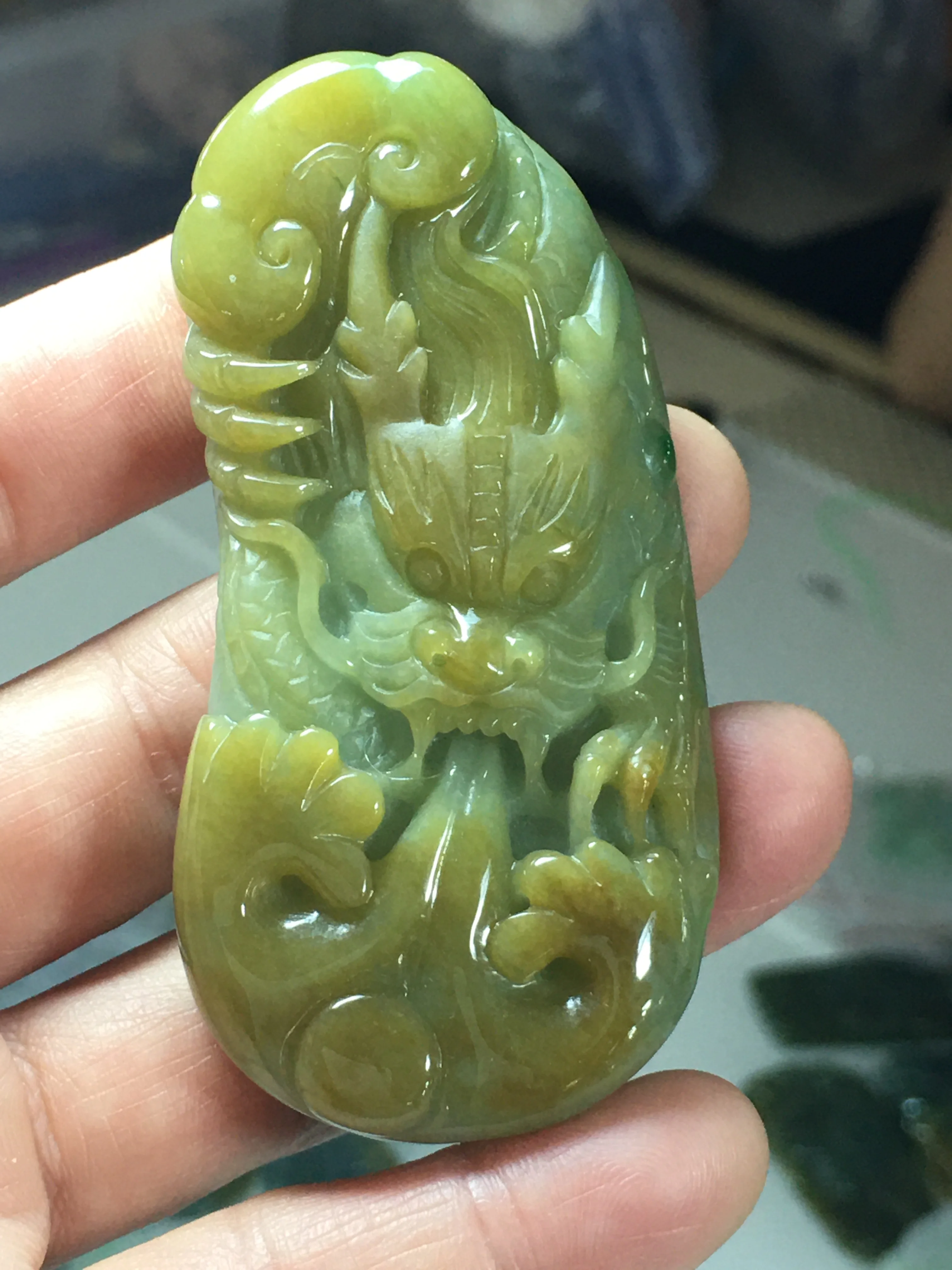 

Natural Myanmar jade 7A HandCarved dragon yellow jade Buddha jadeite jade pendant jade necklaces pendants jewelry men woman