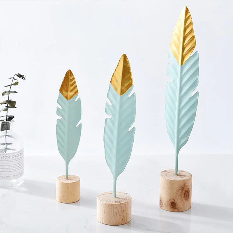 Современные железные перья деревянное основание украшения простые миниатюрные