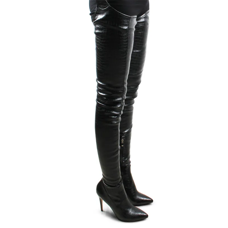 Женские сапоги из натуральной крокодиловой кожи с острым носком | Обувь