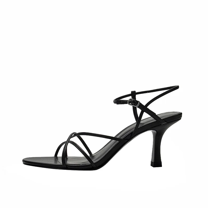 

Little CK women's shoes 2020 fashion versatile new thin high heeled women's shoes simple oblique trip strap high heeled sandals