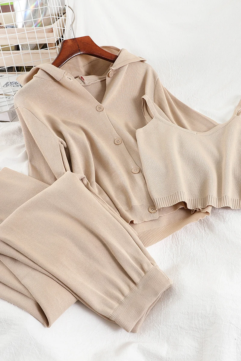 

V527 temperament new autumn and winter cardigan hooded knitted coat backing sling wide leg Capris two piece suit