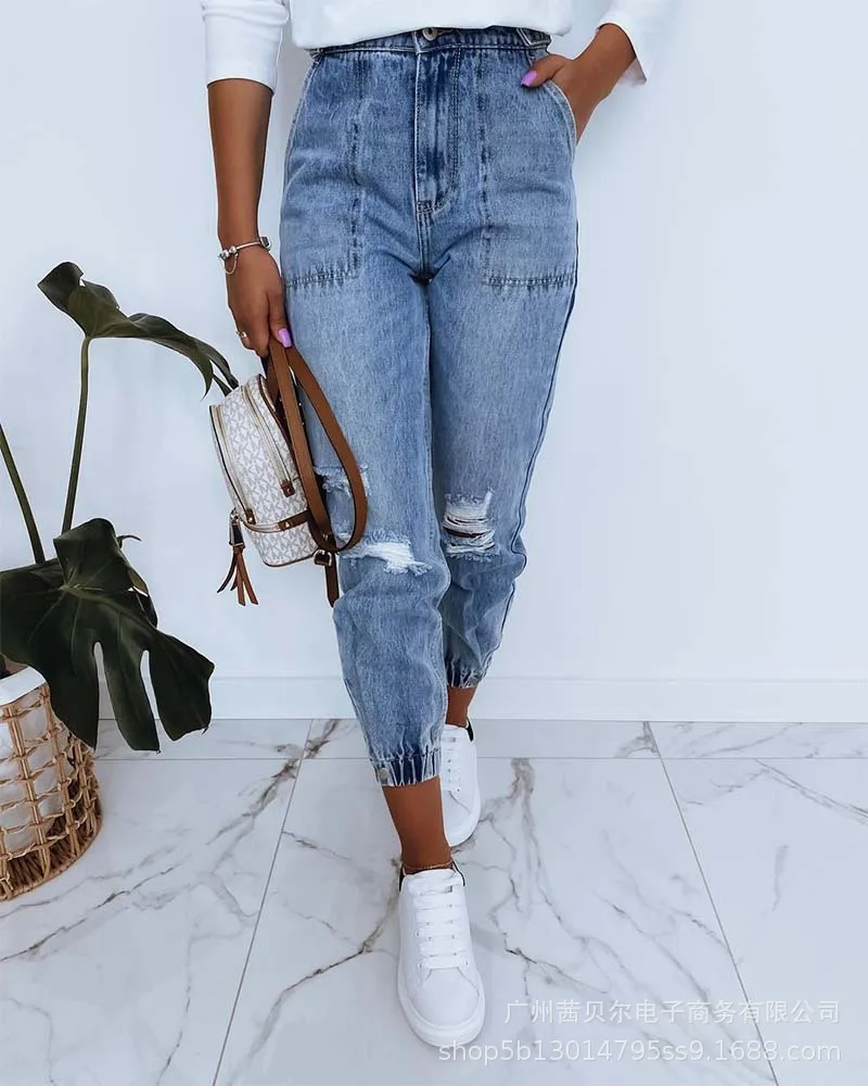 

2021 new ripped simple blue jeans