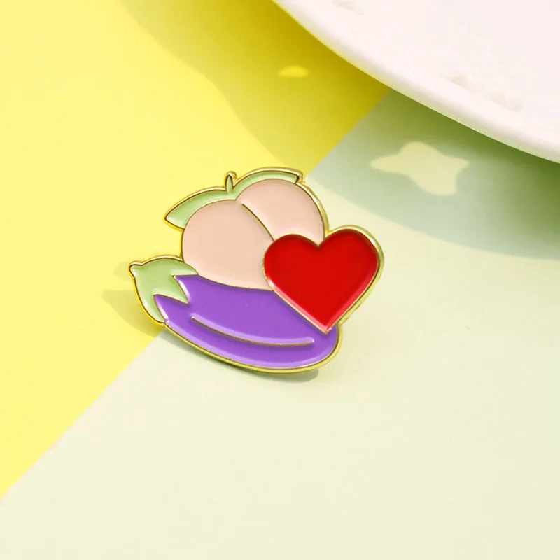 Я люблю баклажаны и мед персиковый лацкан булавки овощи фрукты красное сердце