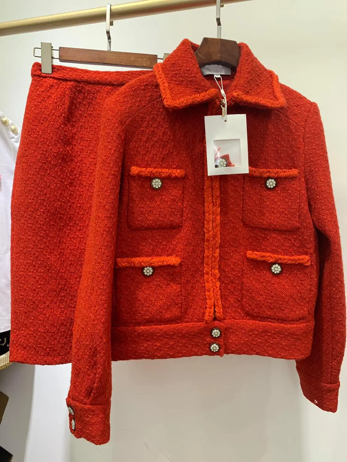 Женский винтажный костюм из двух предметов красный с юбкой 2020|Спортивные