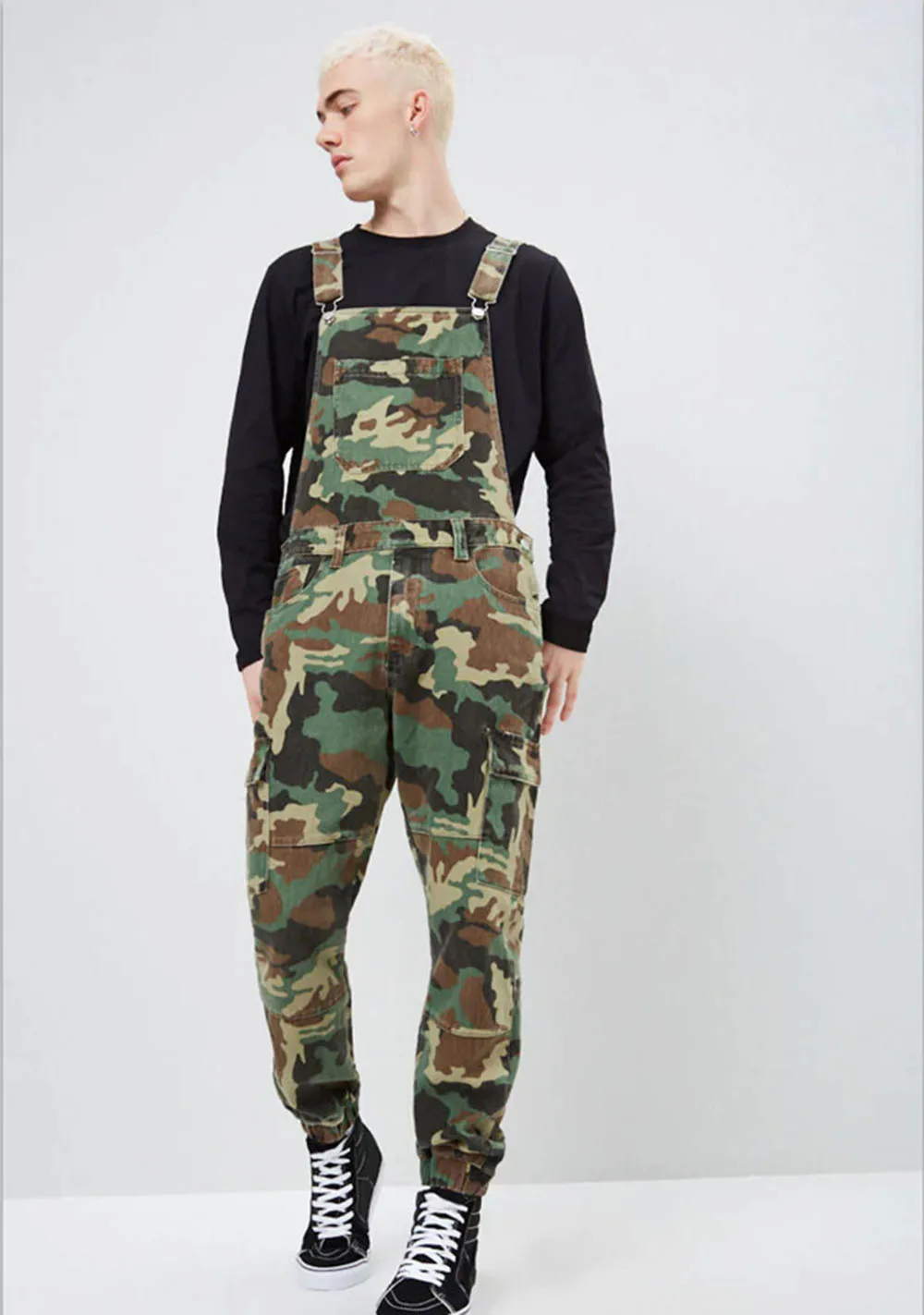 

New camouflage overalls Slim-fit men's trousers New men's overalls and trousers casual jumpsuits