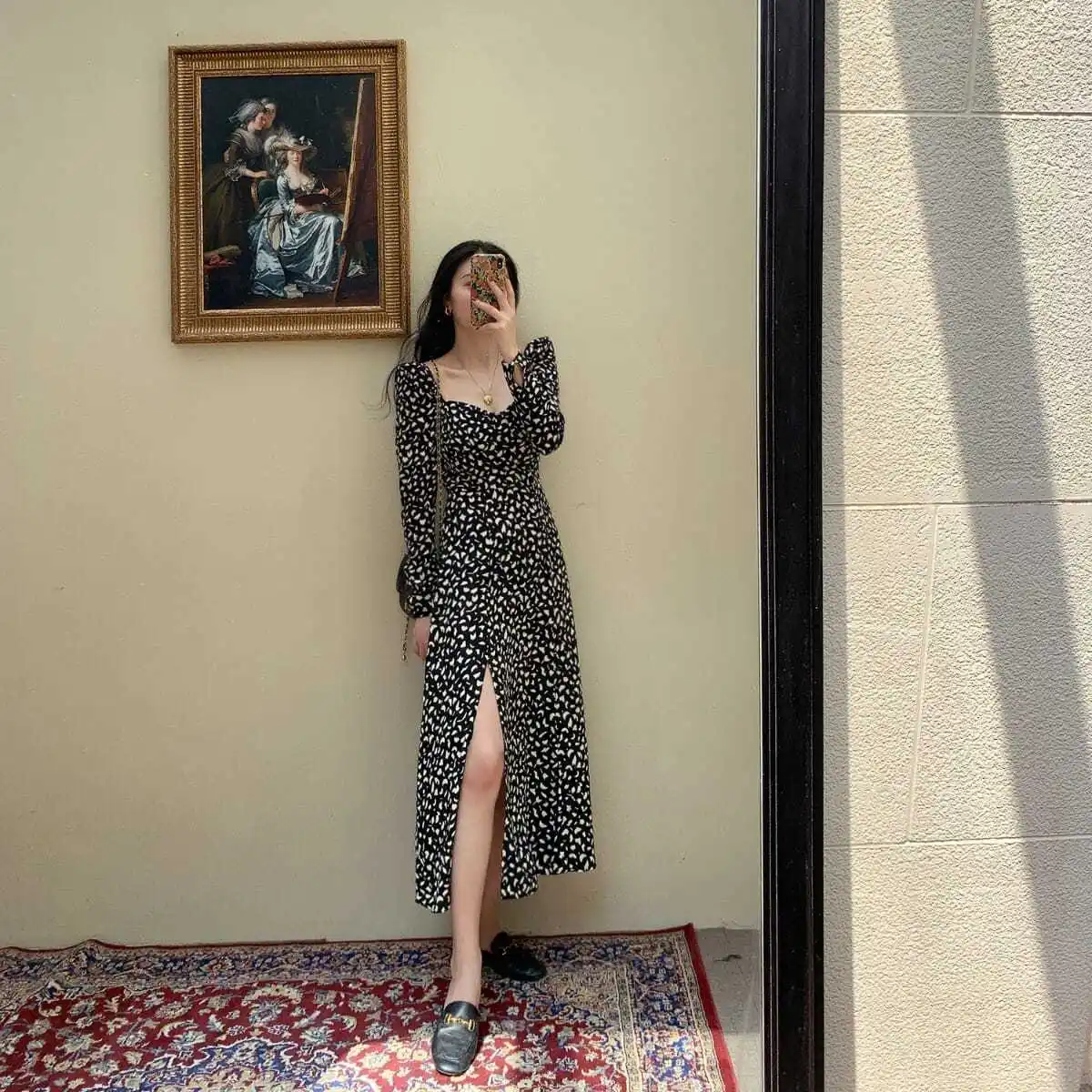 

2021 new French retro geometric square collar waist skirt bubble sleeve long temperament slit dress women