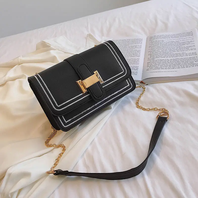 

2021 New Woman Shoulder Bag High Quality PU Chain Diagonal Small Bag Luxury Designer Handbag Underarm Bag 2021 Summer Female Bag