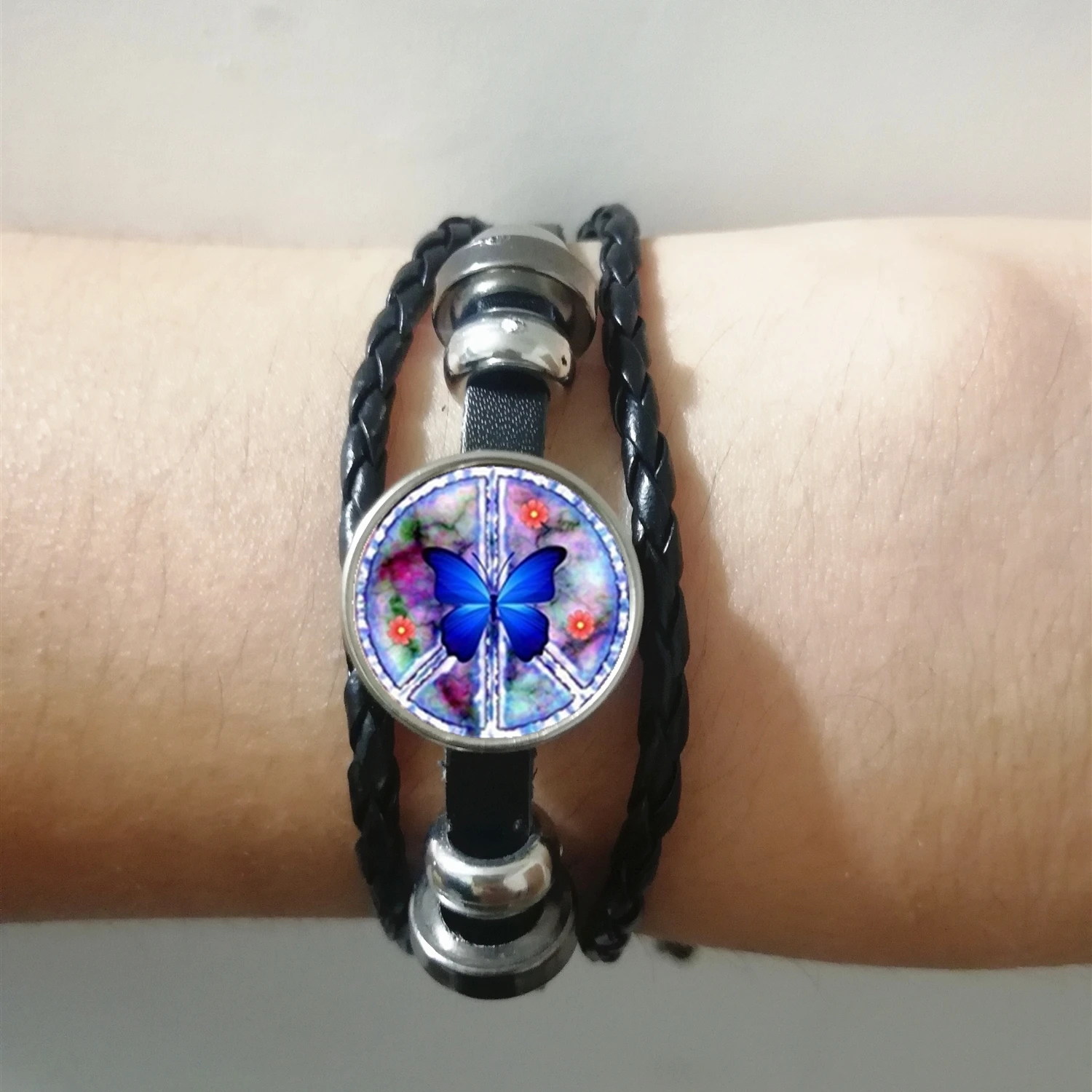 

2019 New Fashion Popular Peace Logo Butterfly Rope Leather Braided Bracelet Lucky Bracelet