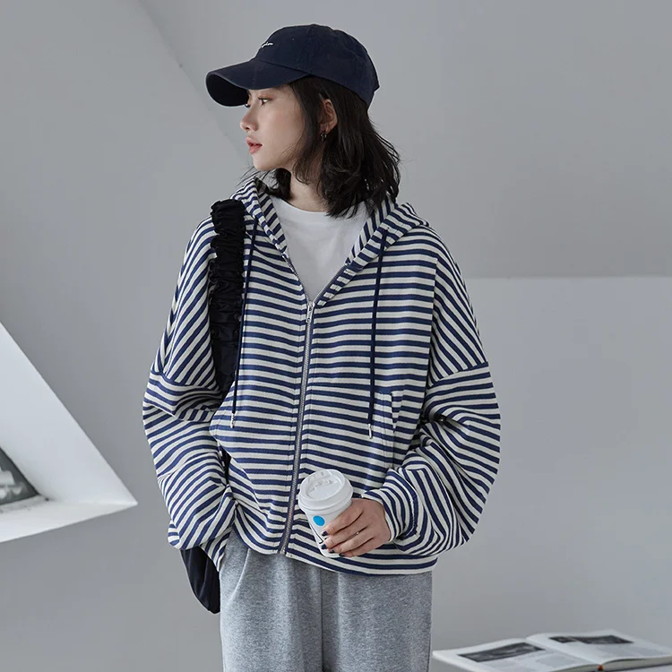 Корейский стиль Женские повседневные полосатые на молнии японские толстовки