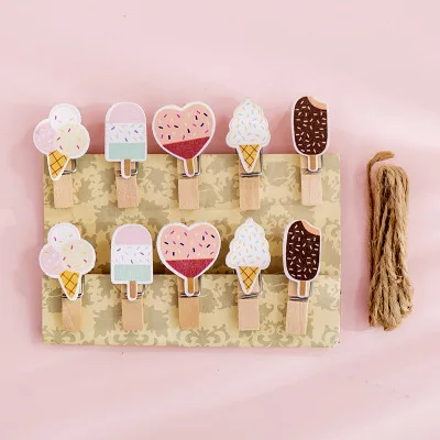 A0582 8/10/12 Pcs Mini Natural Wooden Photo Clips Christmas Snowman Duck Heart Owl shaped Clips Clothespin Craft Decoration Clips Pegs - Цвет: A0582