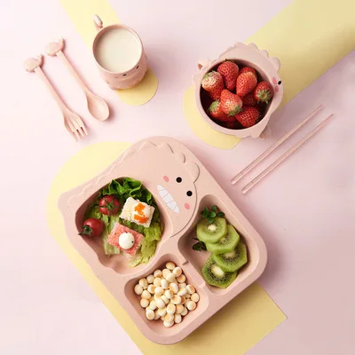 

Детская посуда с мультяшным динозавром