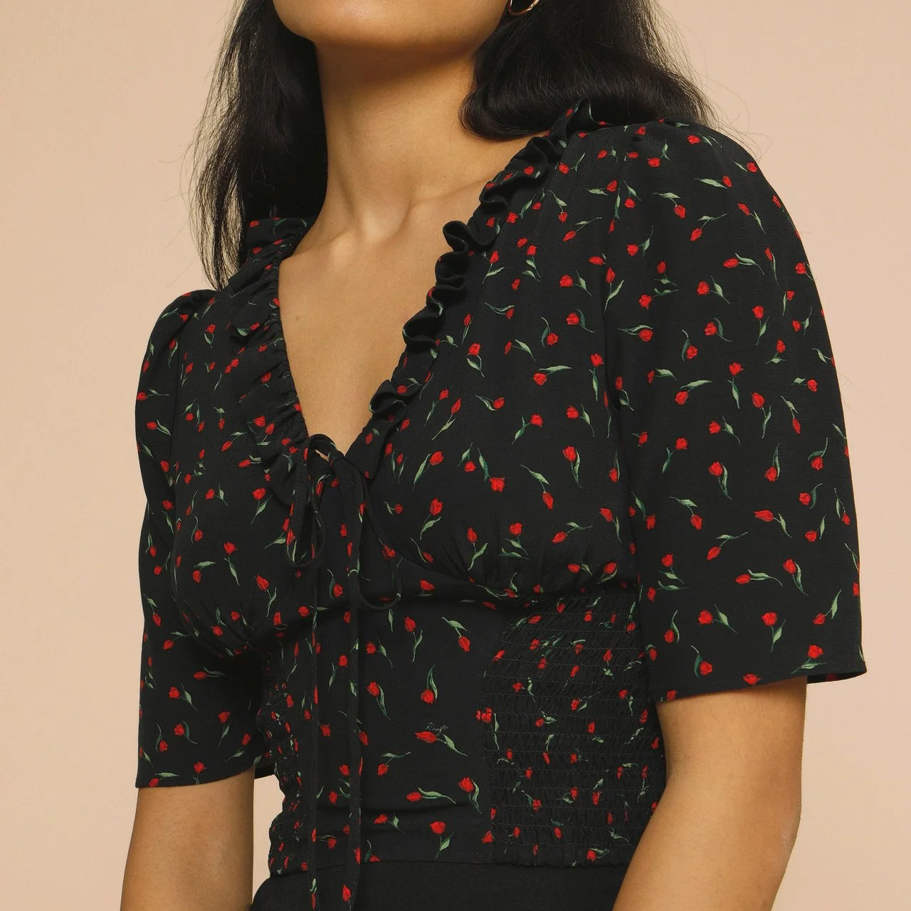 

2021 Spring and Summer New V-neck Floral Print French V-neck Short-sleeved Top Blouses Women