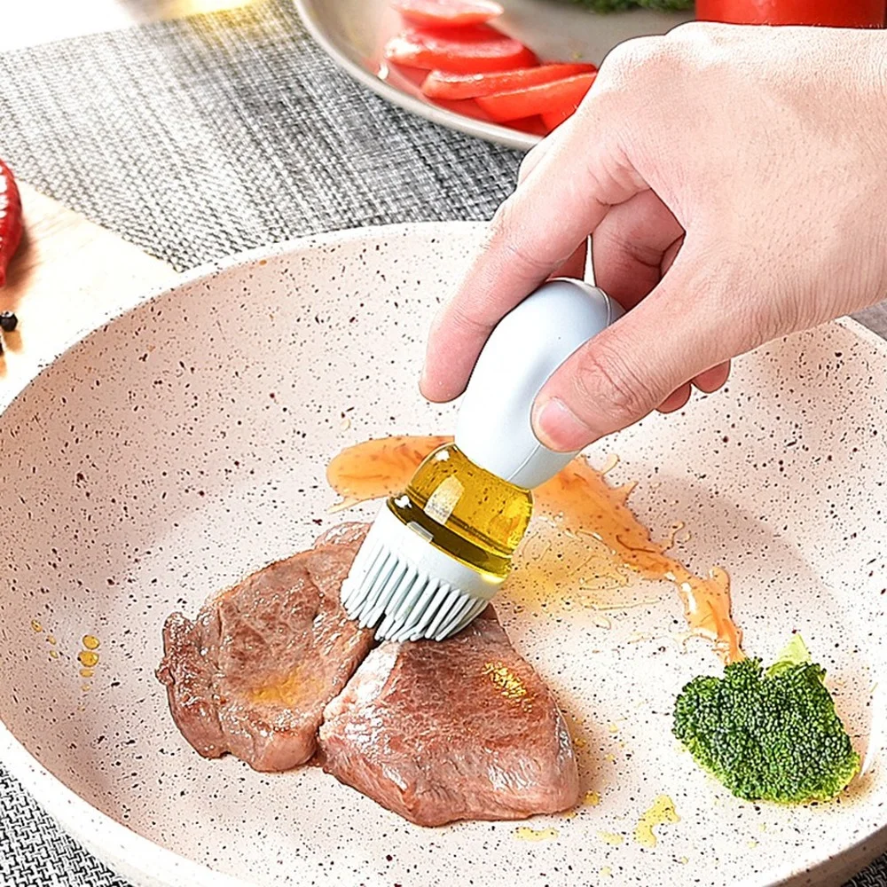 1pcs portable silicone oil bottle with brush grill oil brushes household baking oil brush pancake brush kitchen bbq gadgets new free global shipping