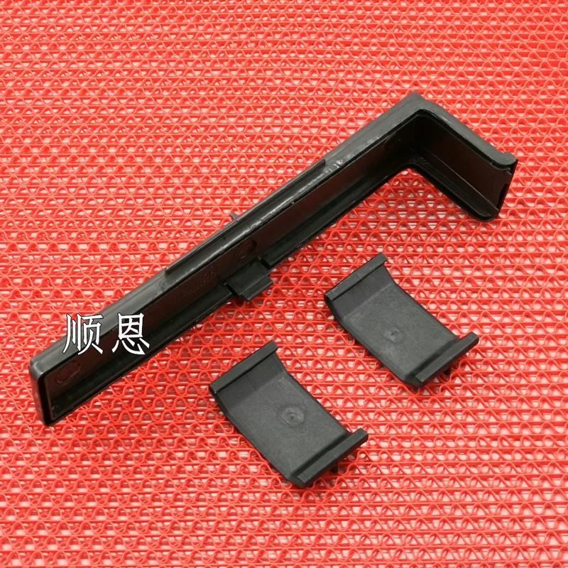 

For Polo Fabia Air conditioning filter element bracket Small cover plate of air filter shell slider