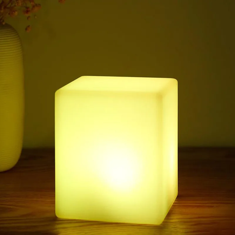 للبيع 30 سنتيمتر Led مكعب إضاءة ديكورية قابلة للشحن إضاءة مقاومة للماء الأثاث متوهجة متعدد الألوان حديقة عطلة بار Led الحديقة الإضاءة