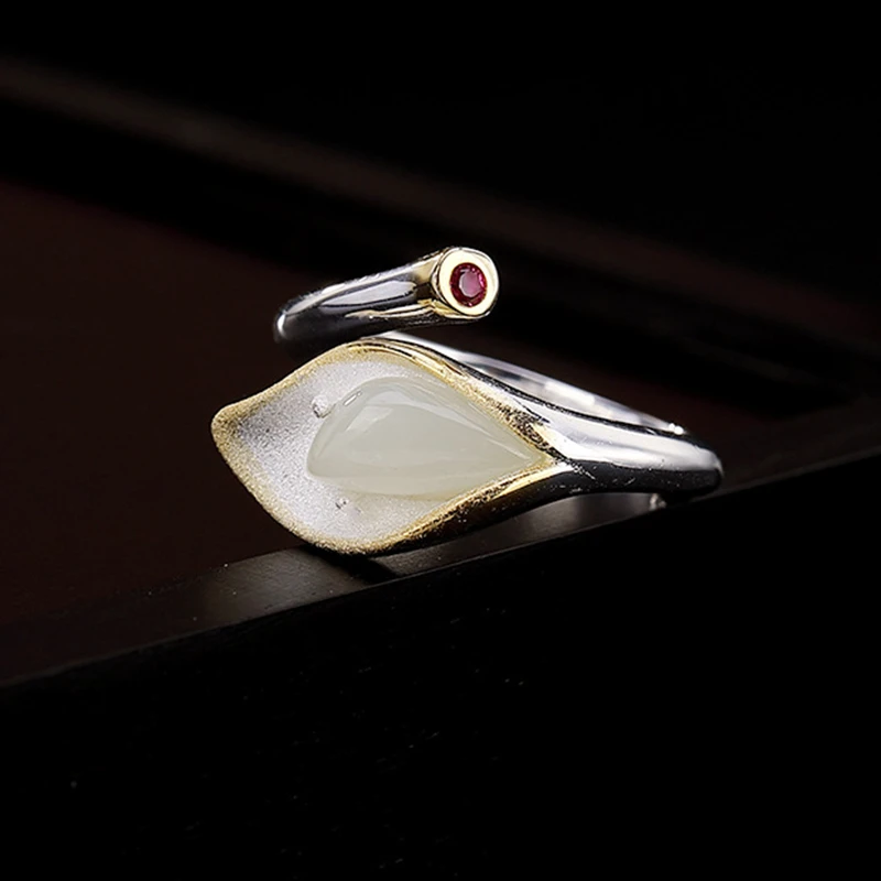 Женское кольцо из натурального нефрита регулируемое в винтажном стиле |