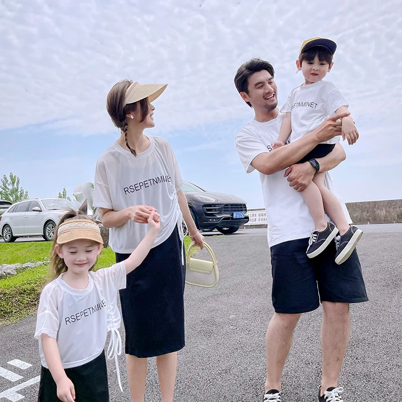 

Family Clothes Parent-child Summer Clothes Mom and Daughter Dresses Dad and Son Short Sleeve Letter PrintT-shirt and Shorts Set