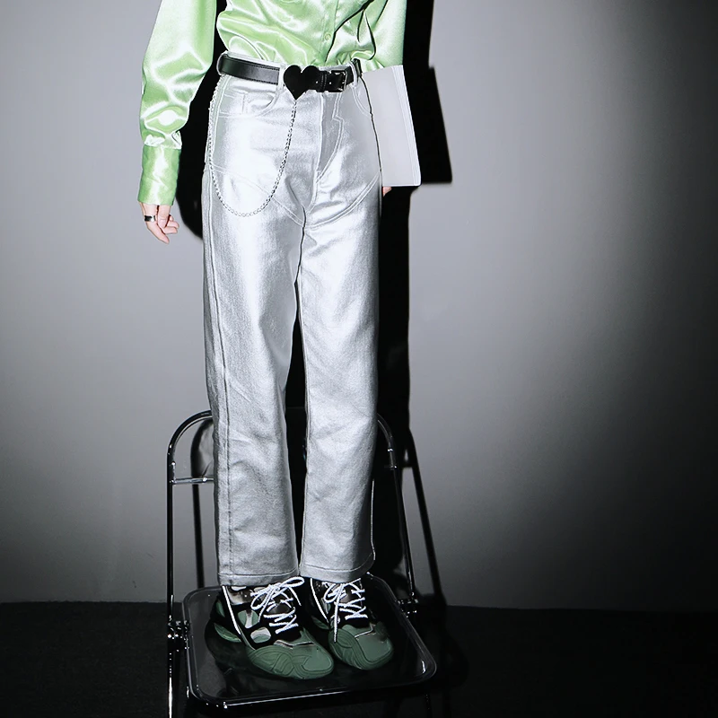 

[EAM] High Waist Metal Color Denim Long Wide Leg Trousers New Loose Fit Pants Women Fashion Tide Spring Autumn 2021 1DD0867