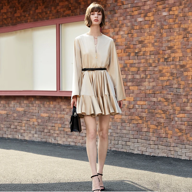 

[EAM] Women Pleated Split Joint Elegant Cake Dress New Round Neck Long Sleeve Loose Fit Fashion Tide Spring Autumn 2021 1D135