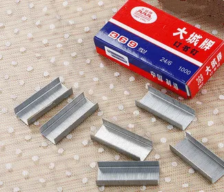 Genuine Dacheng Staples 24/6 Stapler Dedicated Office Binding Staples