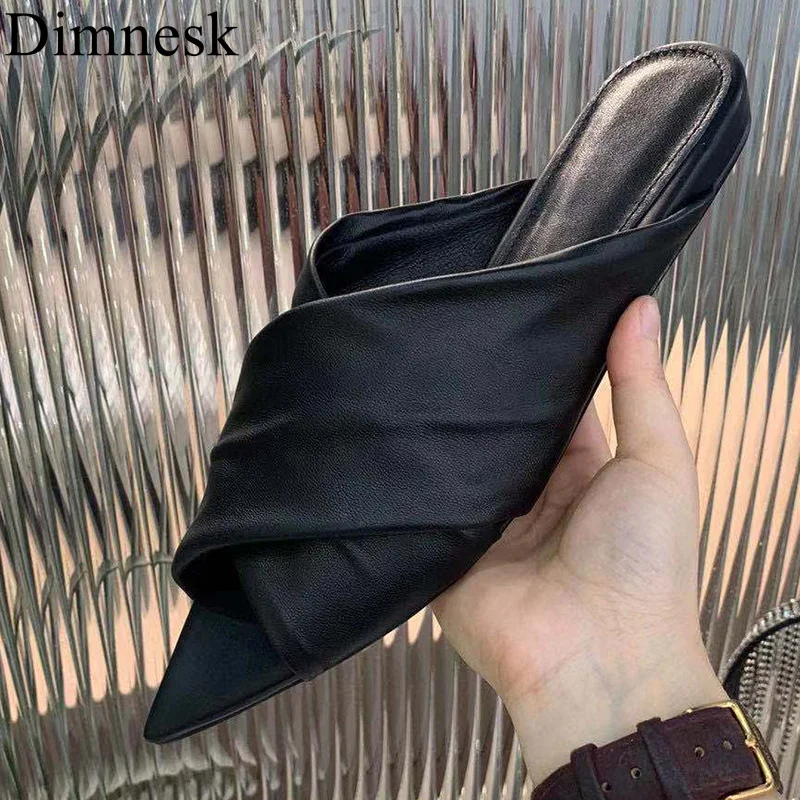 

Runway Flat Pointed Toe Slippers Women Cross Band Pleated Genuine Leather Fashion Sandals Ladies Summer Comfort Vacation Shoes