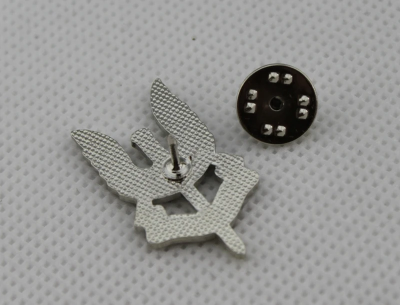 Классический значок SAS WHO DARES WINS копия Фильма Prop Pin Badge | Дом и сад