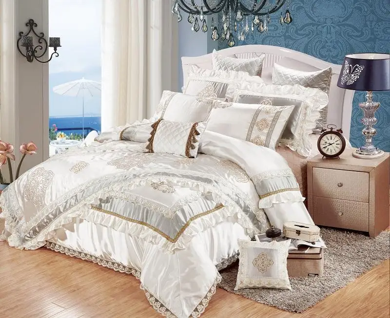 42 Cotton Silk Queen/King Size White Beige Royal Bedding set Duvet Cover Bed Spread Bedlinen 11Pcs Decorative pillow | Дом и сад